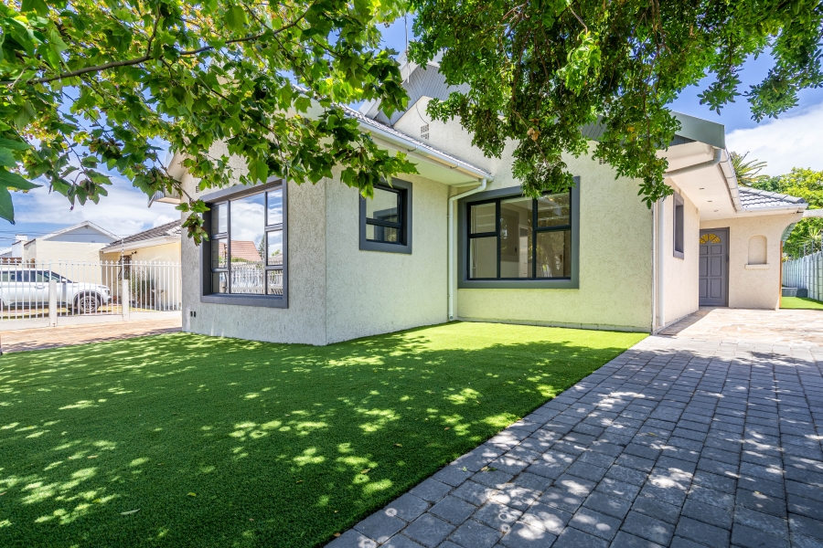 3 Bedroom Property for Sale in Rondebosch Park Estate Western Cape